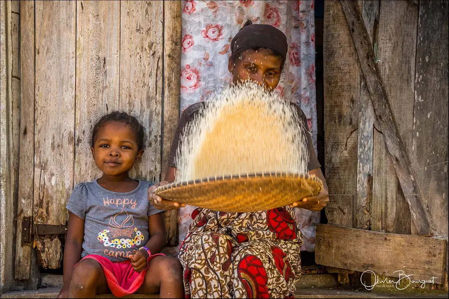 Madagascar nord & est : nord, portraits, enfants, activités, photo 92 d’Olivier Bourguet